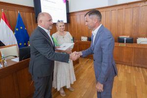Podpisanie umów na dofinansowanie projektu dotyczącego doposażenia PSZOK w Dobrzyniu nad Wisłą