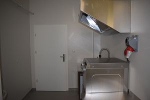 Pomieszczenia żłobka, zagospodarowanie przestrzeni wokół budynku żłobka